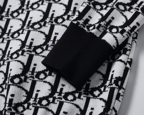 ブランドセーター着用イメージ